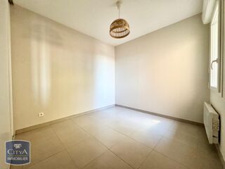  Appartement à louer 2 pièces 38 m²