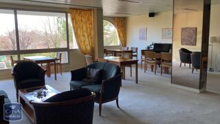  Appartement à louer 2 pièces 55 m²