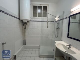  Appartement à louer 3 pièces 70 m²