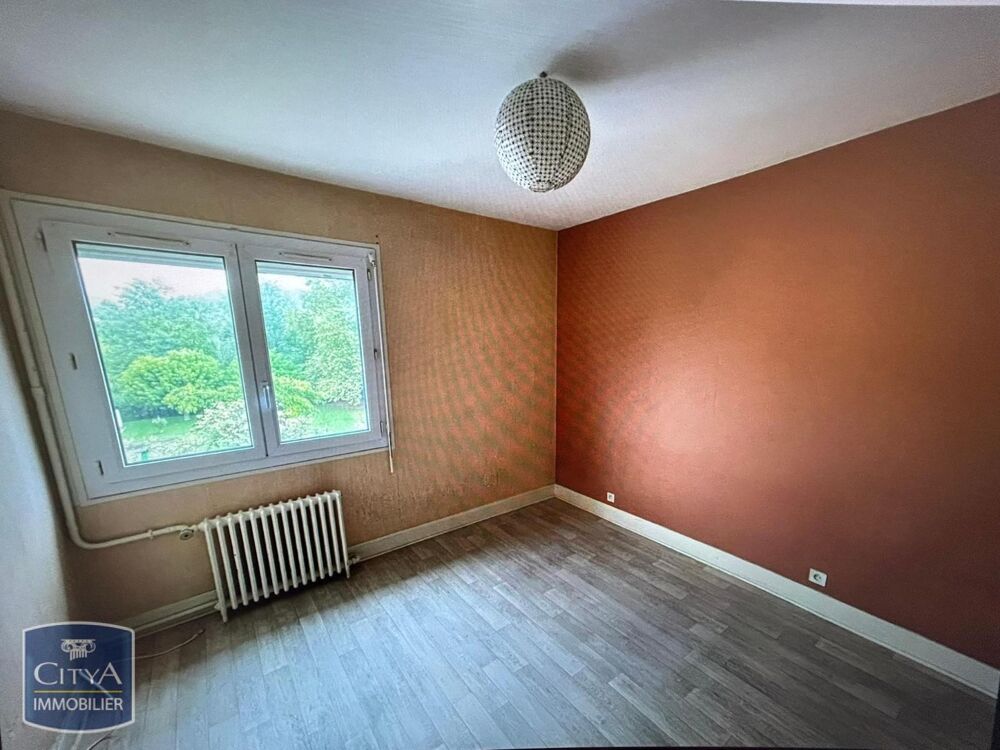 location Appartement - 3 pièce(s) - 73 m² Saint-Astier (24110)