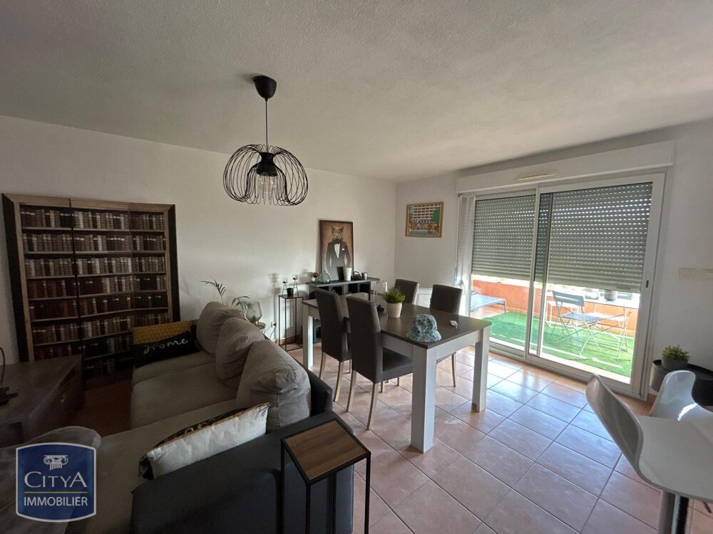 À LOUER : Appartement T2 situé à Carpentras. Ce bien d'u....
