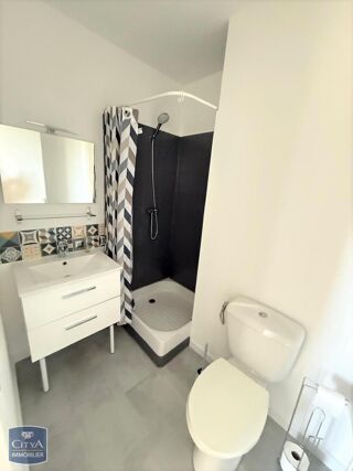  Appartement à louer 1 pièce 32 m²