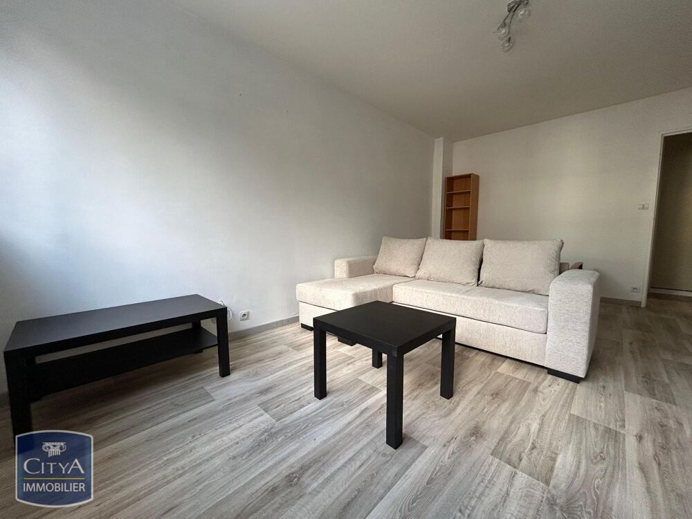 À LOUER Découvrez cet appartement T2 situé au coeur de Sa....