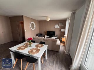  Appartement à louer 2 pièces 47 m²