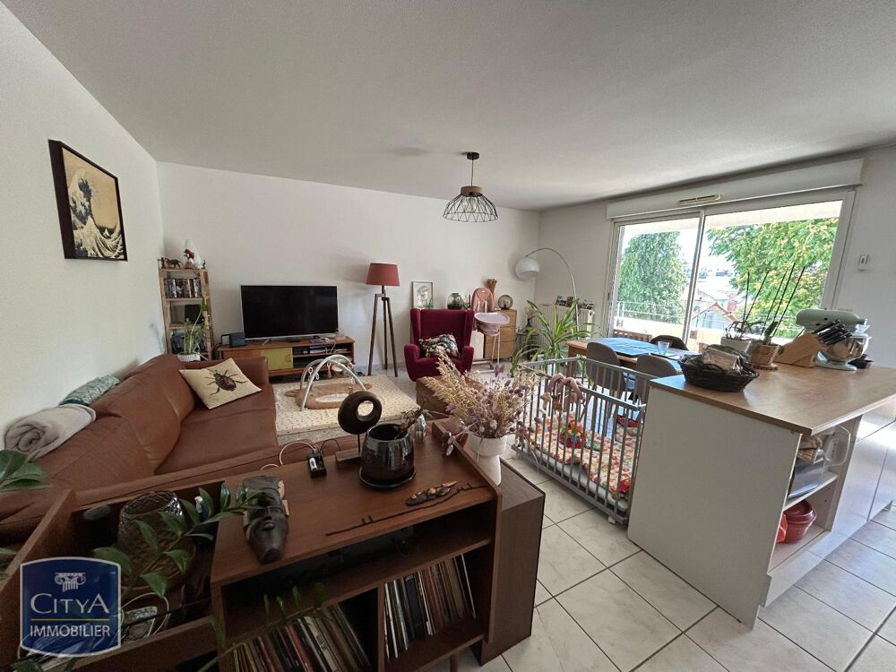 location Appartement - 3 pièce(s) - 77 m² Clermont-Ferrand (63000)