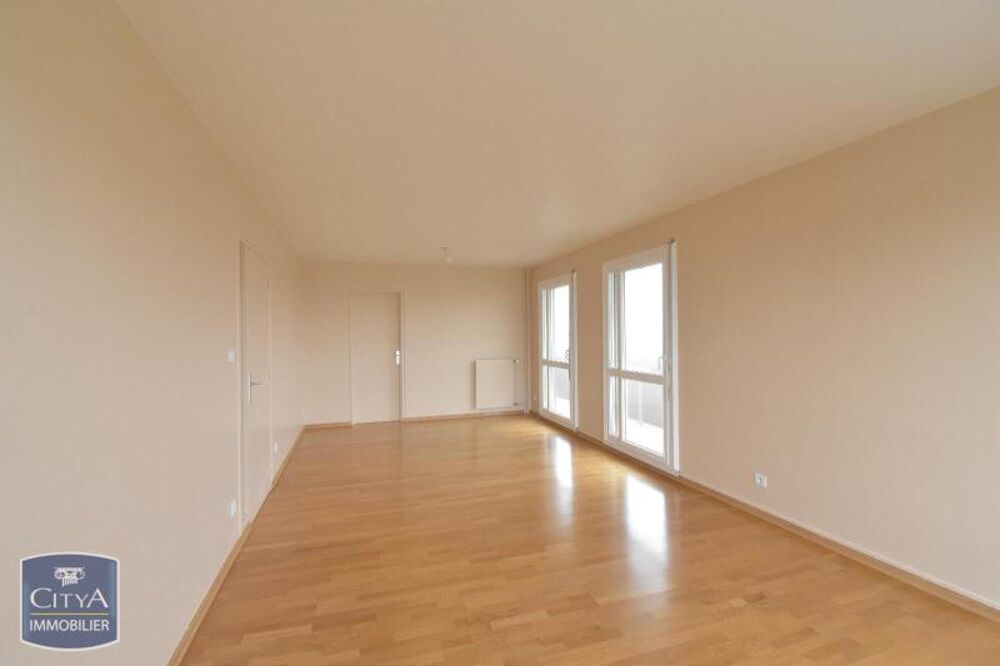 Sablon - À LOUER : Appartement T4 situé dans le quartier....