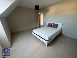  Appartement à louer 3 pièces 61 m²
