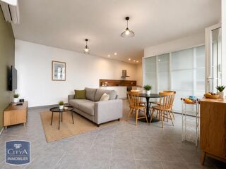  Appartement à louer 3 pièces 65 m²