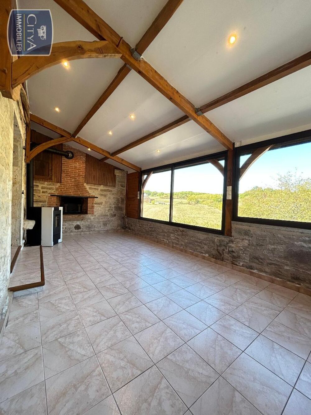 location Maison - 5 pièce(s) - 117 m² Gignac (46600)
