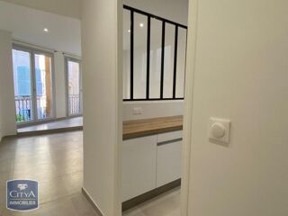 location Appartement - 2 pièce(s) - 56 m² Aix-en-Provence (13100)