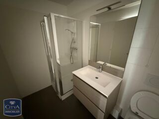  Appartement � louer 4 pi�ces 81 m�