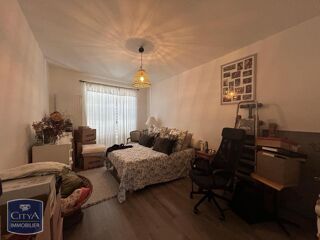  Appartement à louer 3 pièces 78 m²