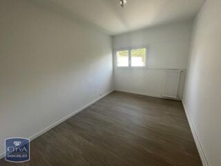  Appartement à louer 3 pièces 60 m²