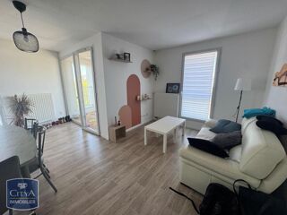  Appartement à louer 3 pièces 64 m²