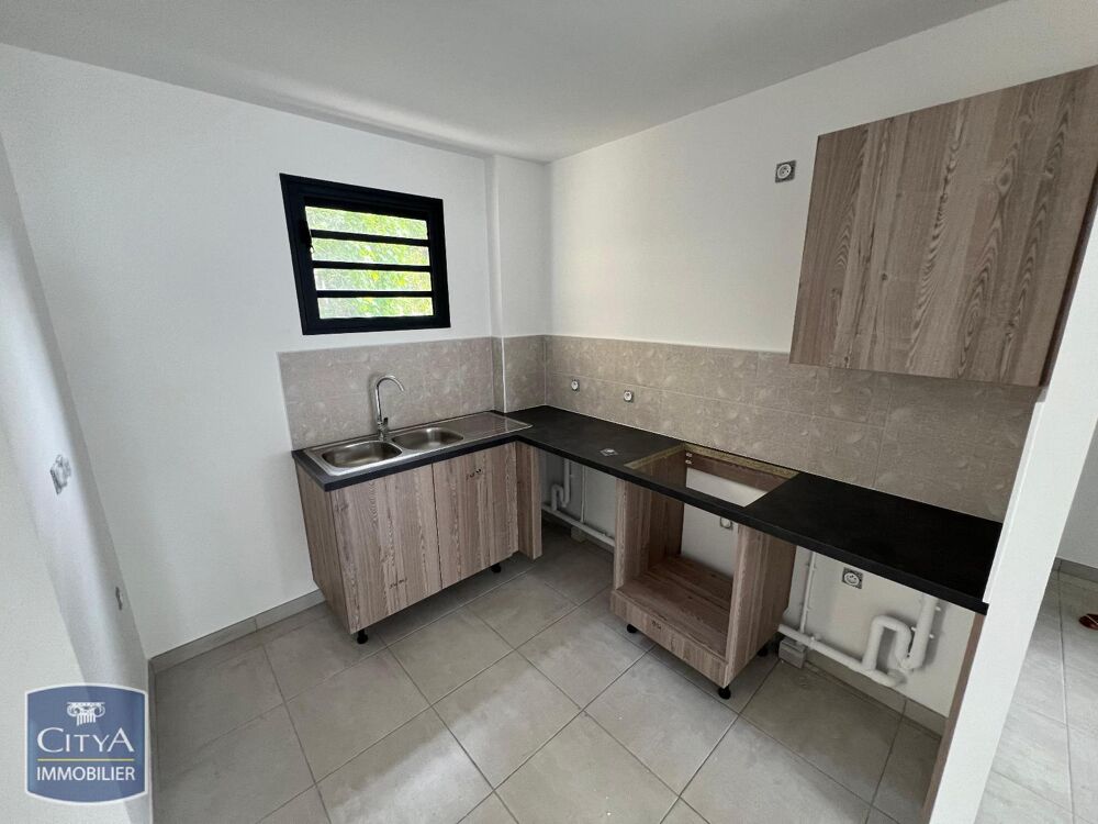 location Appartement - 3 pièce(s) - 62 m² Saint-Pierre (97410)