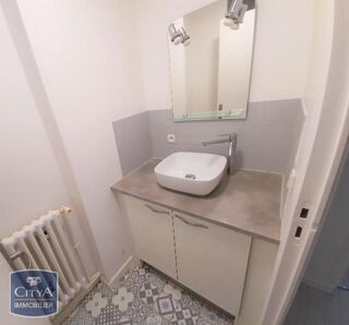  Appartement à louer 2 pièces 38 m²