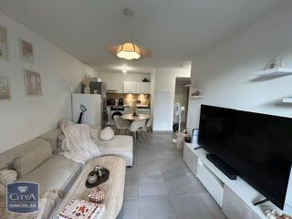  Appartement à louer 2 pièces 37 m²