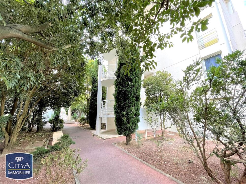 location Parking / Garage Avignon (84000)