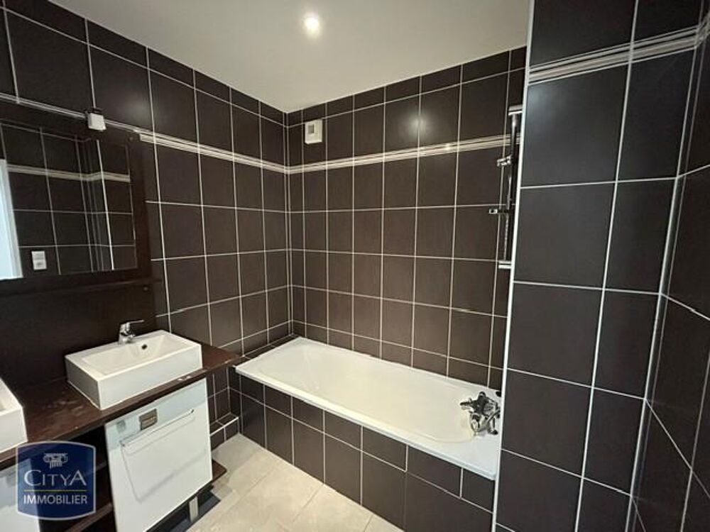 location Appartement - 3 pièce(s) - 83 m² Nantes (44000)