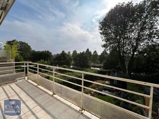  Appartement à louer 3 pièces 63 m²