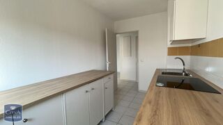 location Appartement - 3 pièce(s) - 65 m² Bagnols-sur-Cèze (30200)