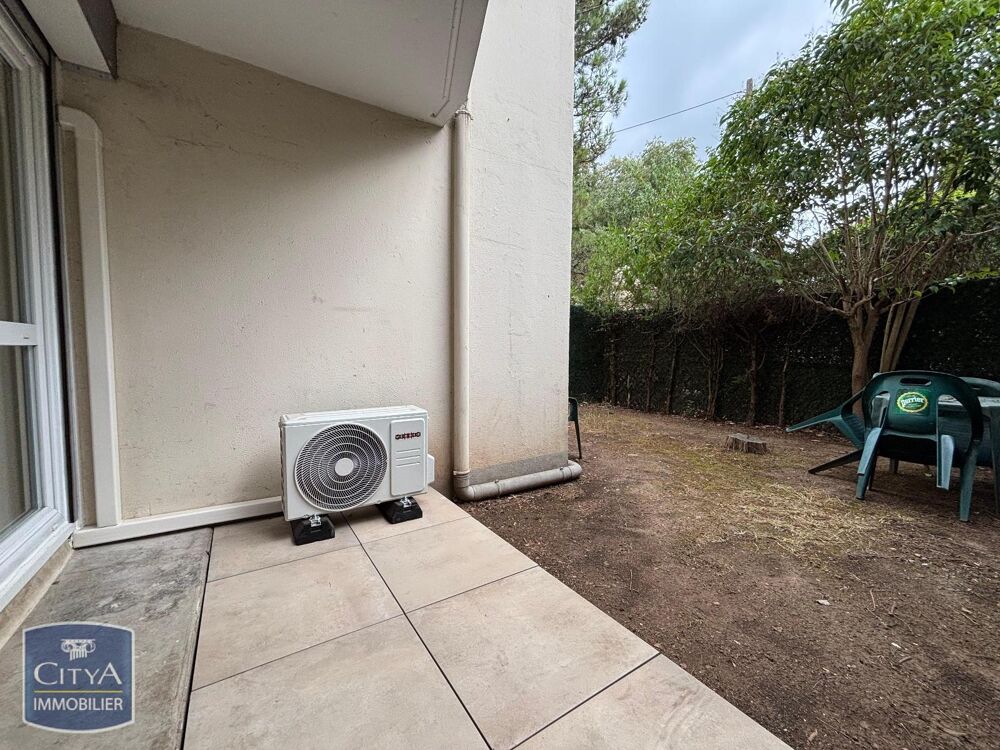location Appartement - 1 pièce(s) Nimes (30900)