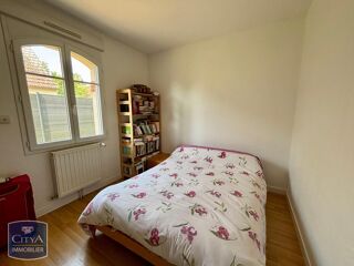  Maison à louer 4 pièces 81 m²