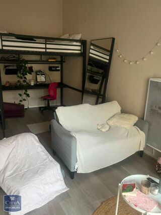  Appartement à louer 1 pièce 34 m²