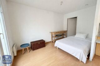  Appartement à louer 1 pièce 33 m²