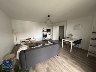 Appartement à louer 3 pièces 63 m²