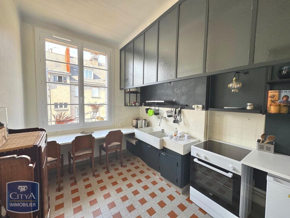 location Appartement - 2 pièce(s) - 56 m² Tours (37000)