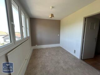  Appartement à louer 2 pièces 40 m²