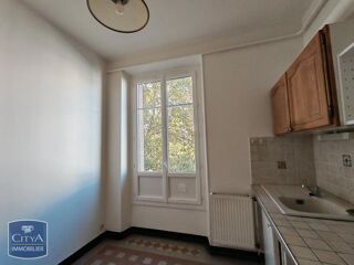  Appartement à louer 1 pièce 45 m²