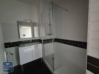  Appartement à louer 1 pièce 34 m²