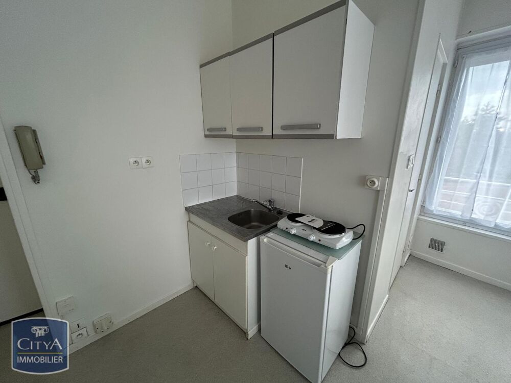 À LOUER : Appartement T1 situé à Saint-Quentin (02100), ....