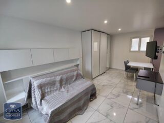 Appartement à louer 1 pièce 22 m²