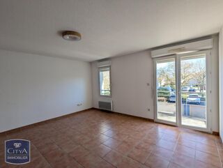  Appartement à louer 3 pièces 66 m²