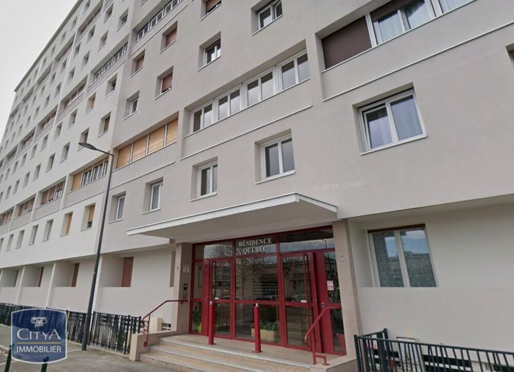 À LOUER : Découvrez cet appartement rénové T4 situé au c....