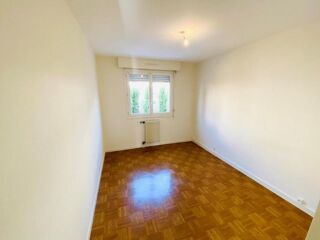  Appartement � louer 4 pi�ces 92 m�