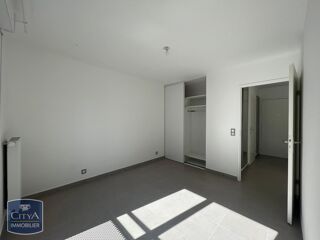  Appartement à louer 2 pièces 42 m²