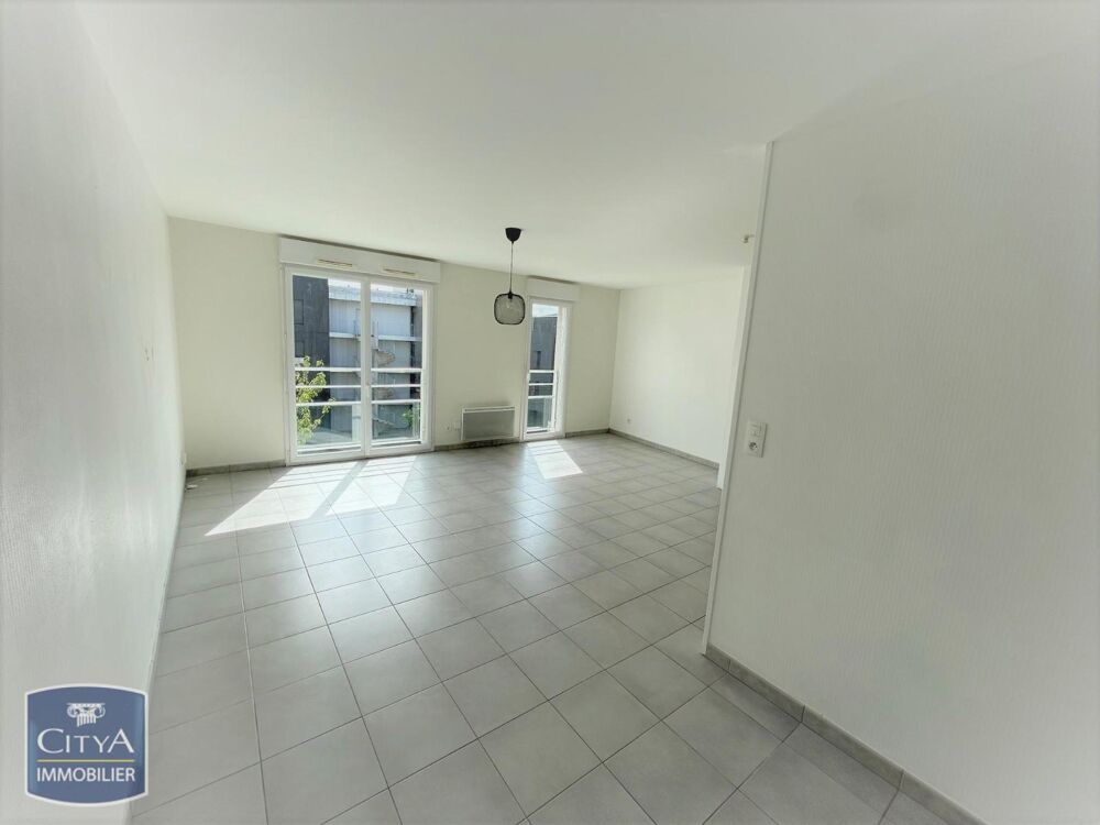 location Appartement - 3 pièce(s) - 65 m² Nantes (44300)