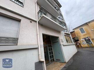  Parking / Garage � louer 