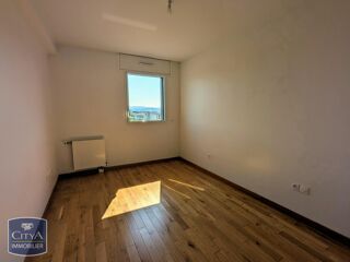  Appartement à louer 2 pièces 60 m²