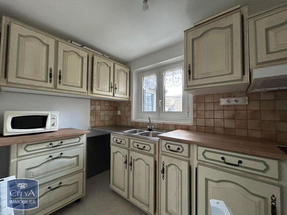 À LOUER : Découvrez cet appartement T3 idéalement situé ....