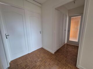  Appartement � louer 4 pi�ces 85 m�