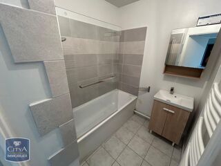  Appartement à louer 2 pièces 45 m²