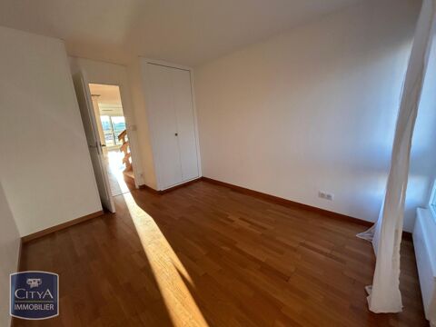 Appartement  louer 4 pices 80 m
