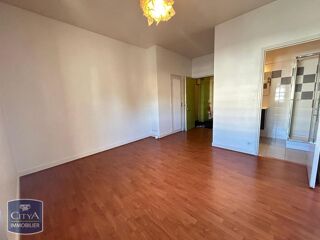  Appartement à louer 2 pièces 35 m²