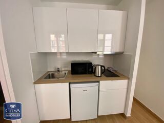  Appartement à louer 1 pièce 17 m²