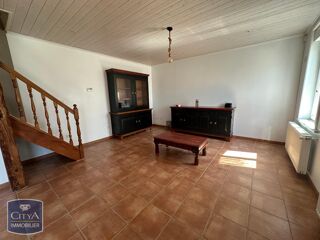  Maison à louer 2 pièces 66 m²